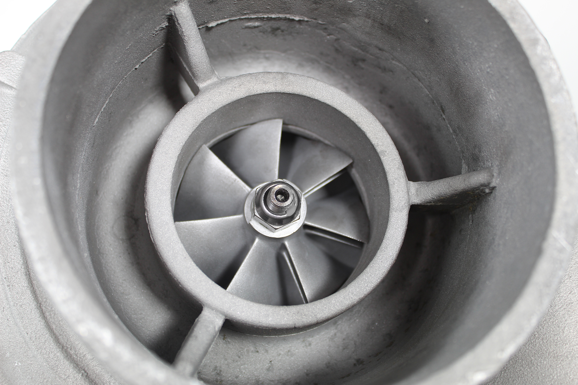 Caterpillar 3406B Turbocharger, Remanufactured (D91080068R) 4 Caterpillar 3406B Turbocharger, Remanufactured (D91080068R) - Image 4