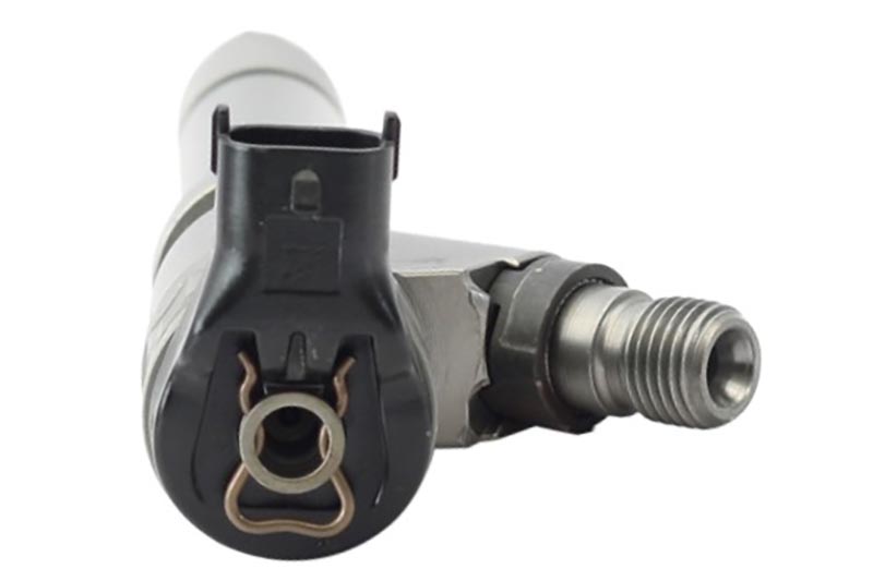 General Motors Duramax 6.6L LLY Diesel Common Rail Fuel Injector, Remanufactured (97780144) 2 General Motors Duramax 6.6L LLY Diesel Common Rail Fuel Injector, Remanufactured (97780144) - Image 2