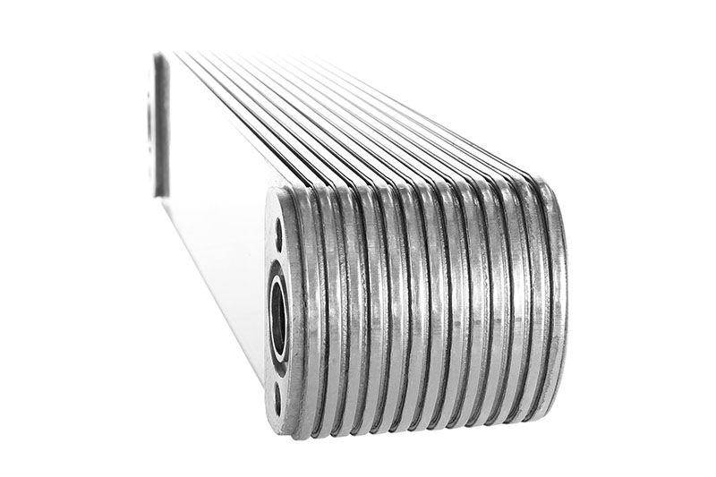 Cummins ISX, X15 Oil Cooler, New (4955830 ) 4 Cummins ISX, X15 Oil Cooler, New (4955830 ) - Image 4