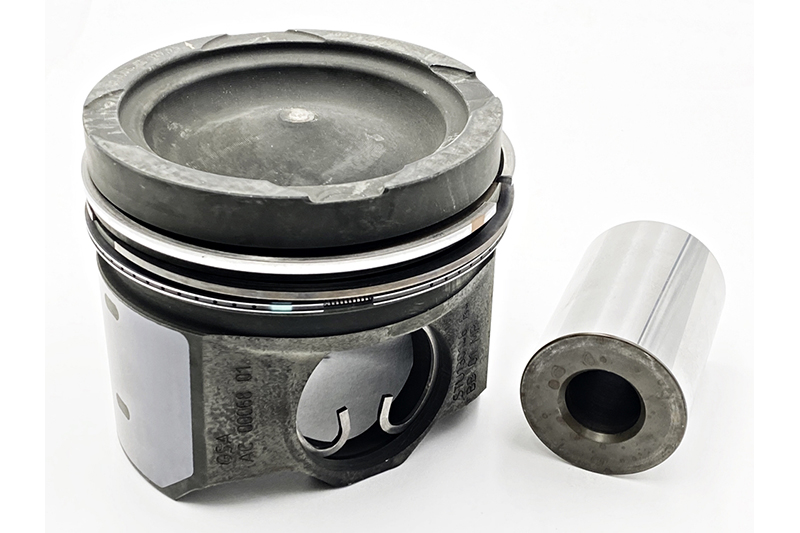 Paccar MX13 Piston, New (1900726)